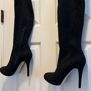 Guess knee high black boots size 9